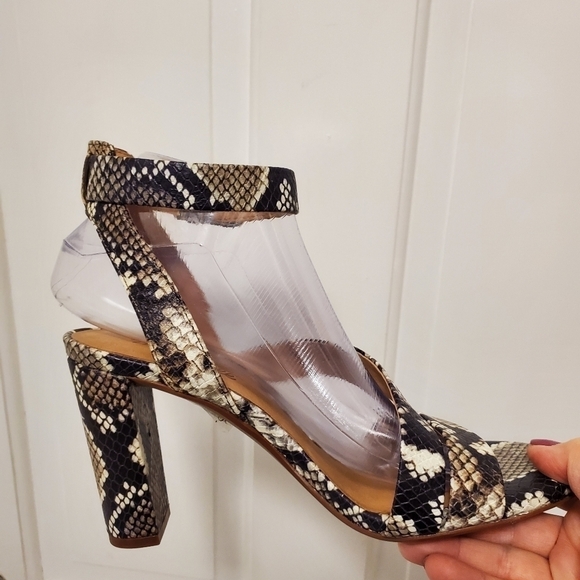 Madewell Liv Sandals in Snake Embossed Leather, Size 8 - Picture 8 of 16